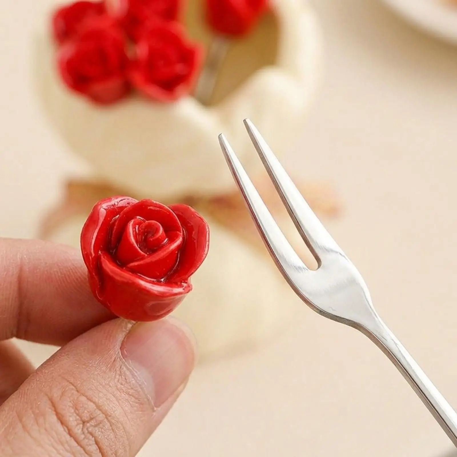 Rose Fruit Forks with Holder Cute Birthday Gifts Convenient Utensils Food Picks Dessert Forks Fruit Picks for Wedding Restaurant
Rose Fruit Forks with Holder Cute Birthday Gifts Convenient Utensils Food Picks Dessert Forks Fruit Picks for Wedding Restaurant