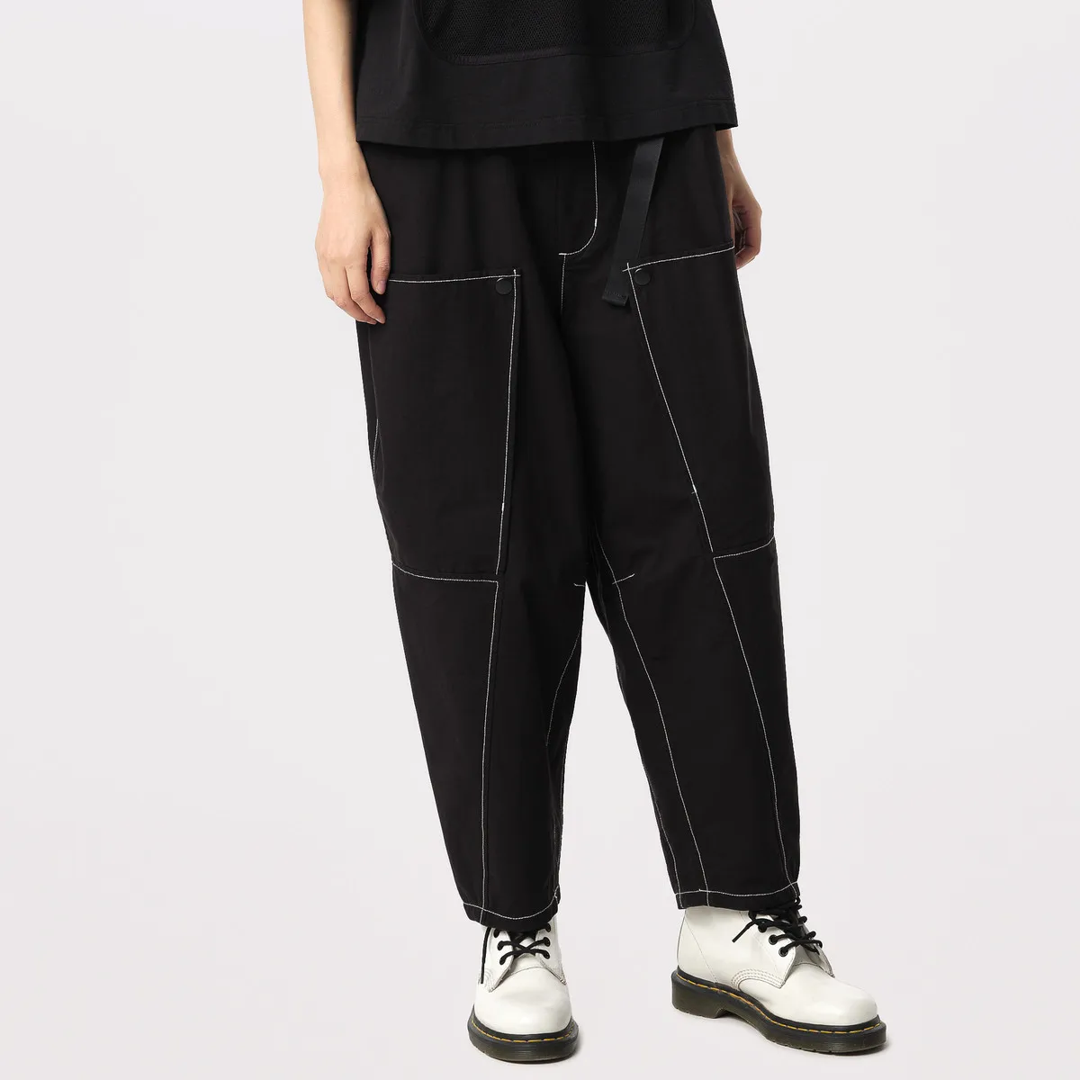 MOVEUP Commuting Straight Leg Pants Autumn Zipper Elastic Waist Pocket Pure Cotton Contrasting Line Pants For Women 124320122
MOVEUP Commuting Straight Leg Pants Autumn Zipper Elastic Waist Pocket Pure Cotton Contrasting Line Pants For Women 124320122