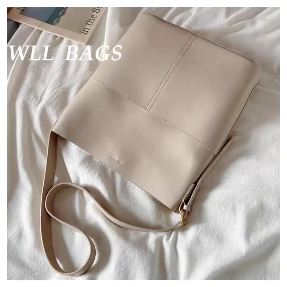 New fashion solid color bucket bag large capacity tote bag women's messenger bag versatile women's shoulder bag 2025 Popular
New fashion solid color bucket bag large capacity tote bag women's messenger bag versatile women's shoulder bag 2025 Popular