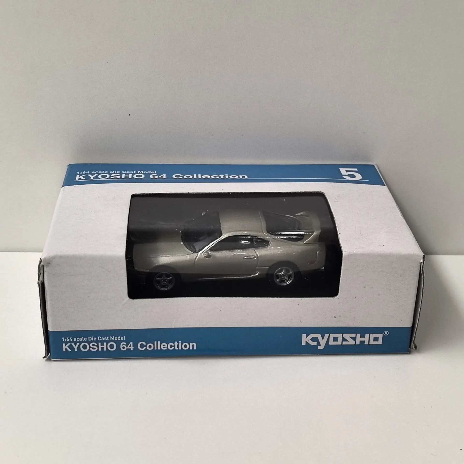 Diecast KYOSHO 1/64 Scale TOYOTA Supra 30 Alloy Car Model
Diecast KYOSHO 1/64 Scale TOYOTA Supra 30 Alloy Car Model