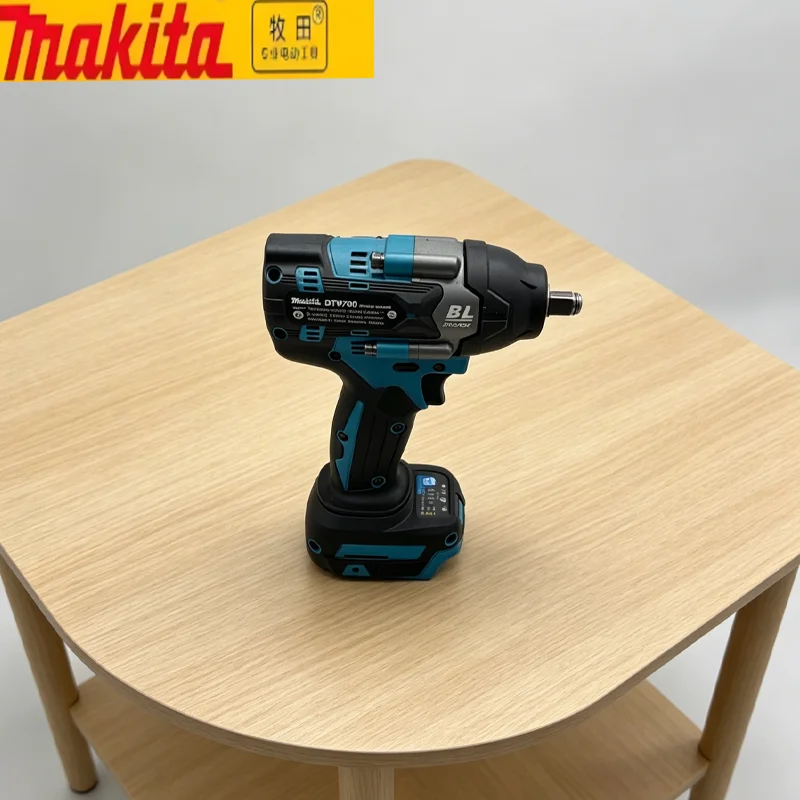 Makita DTW700 1000N. M cordless drill screwdriver rechargeable torque wrench brushless electric wrench high torque battery
Makita DTW700 1000N. M cordless drill screwdriver rechargeable torque wrench brushless electric wrench high torque battery