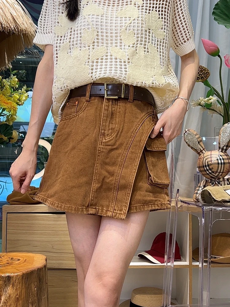 Fashion Booty Shorts Design Casual Women'S Summer Denim Shorts 2025 Old Money Style High Waist Stitch Hot Pants Brown Shorts
Fashion Booty Shorts Design Casual Women'S Summer Denim Shorts 2025 Old Money Style High Waist Stitch Hot Pants Brown Shorts
