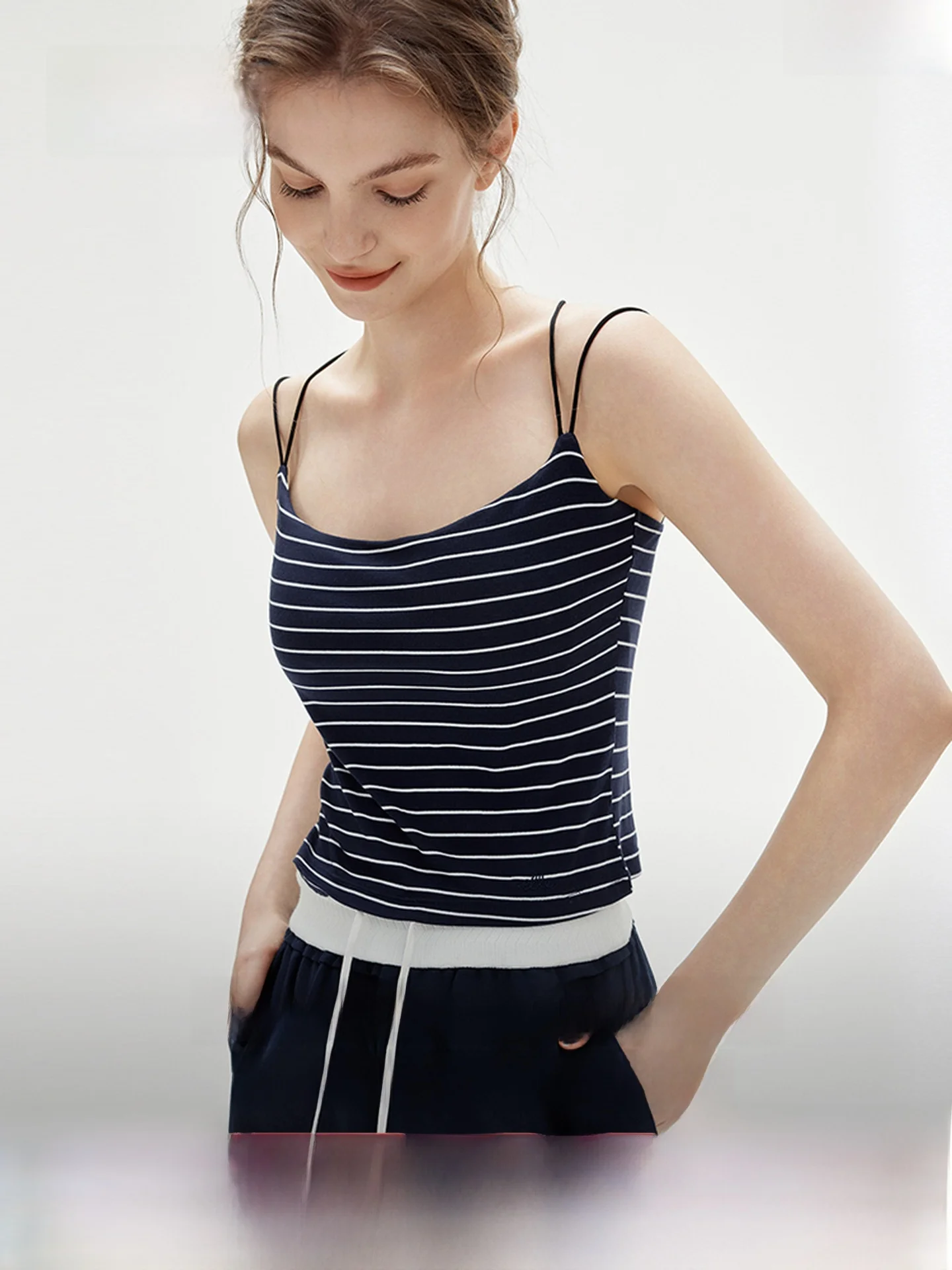 Elle Women's Striped Cross Back Vest Summer 2026 with Chest Pad Slimming Base Layer Top Fashion Versatile Regular Length Casu...
Elle Women's Striped Cross Back Vest Summer 2026 with Chest Pad Slimming Base Layer Top Fashion Versatile Regular Length Casu...