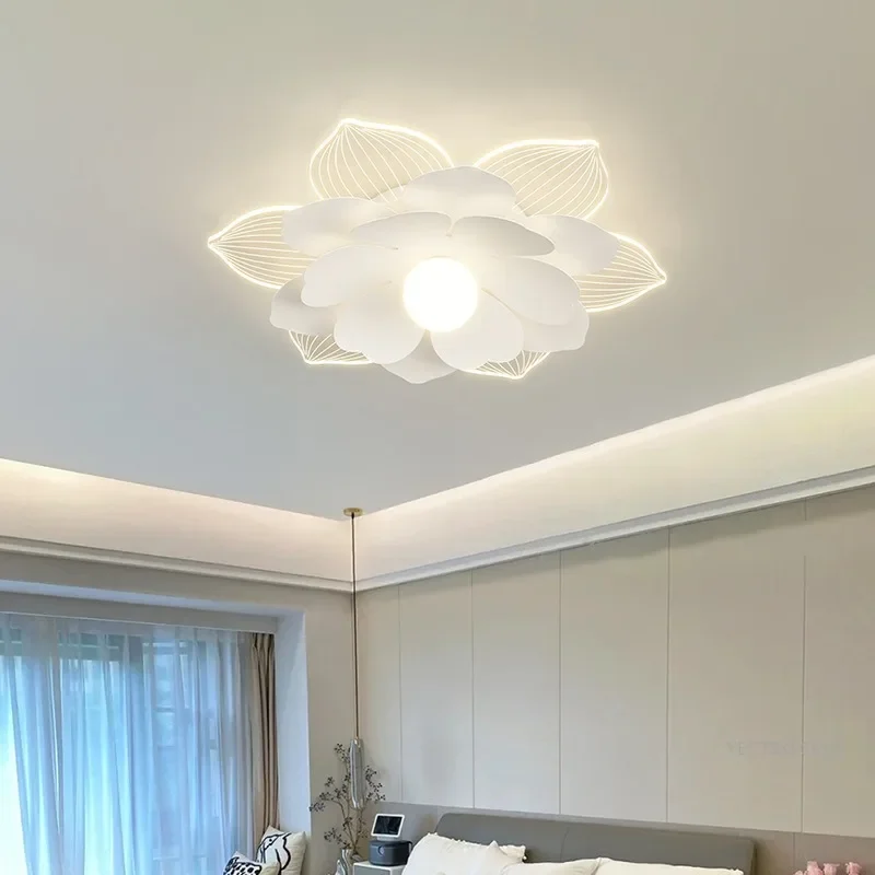 GHJUYIOL Minimalist bedroom, grand master bedroom, study room, creative lotus flower, warm and romantic room, living room light
GHJUYIOL Minimalist bedroom, grand master bedroom, study room, creative lotus flower, warm and romantic room, living room light