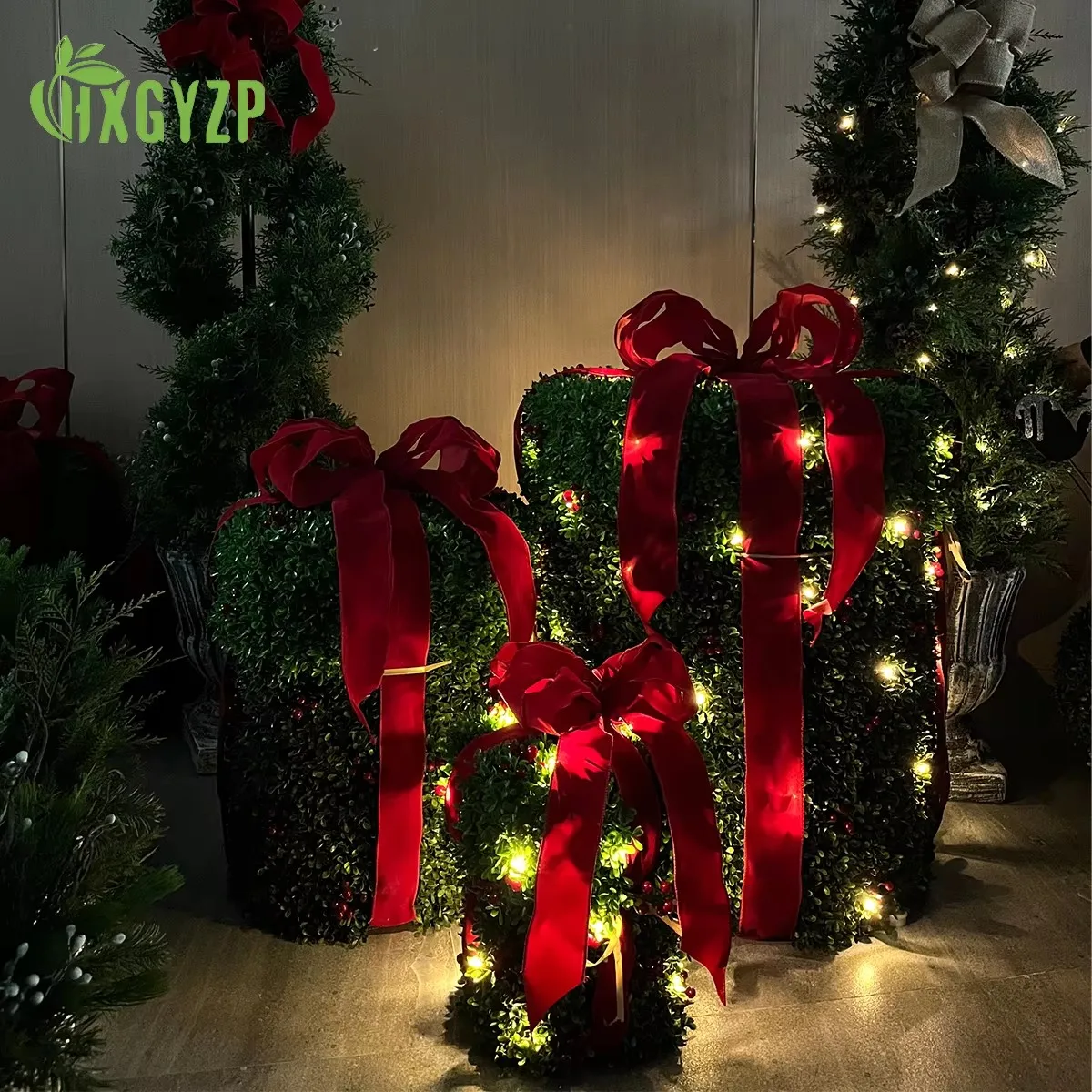 HXGYZP Christmas Decorations Artificial Plants Christmas Gift Box Green Leaves Red Berry Bowknot With Lights Clearance Sale Xmas
HXGYZP Christmas Decorations Artificial Plants Christmas Gift Box Green Leaves Red Berry Bowknot With Lights Clearance Sale Xmas