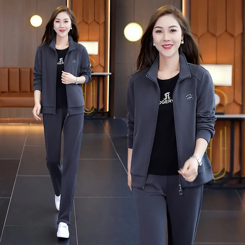 Модный повседневный спортивный костюм с капюшоном для женщин, весна-осень 2025, новый молодежный комплект для бега: худи и футболка
Модный повседневный спортивный костюм с капюшоном для женщин, весна-осень 2025, новый молодежный комплект для бега: худи и футболка