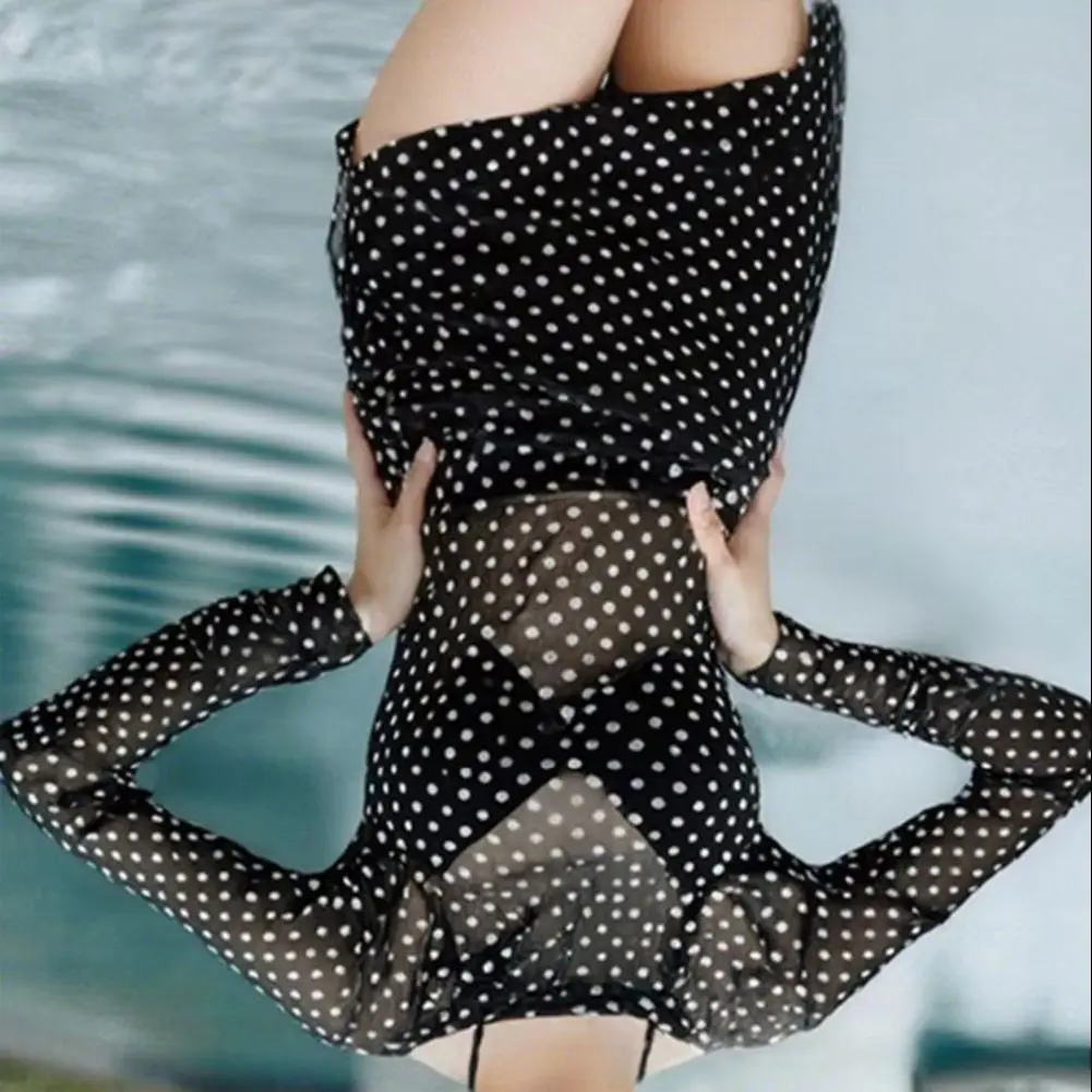 Комплект для плавания с принтом в горошек: платье-накидка, бикини, женский купальник с лифом на бретелях, бюстгальтер с подкладкой и стальными вставками, плавки-шорты, комплект для отпуска
Комплект для плавания с принтом в горошек: платье-накидка, бикини, женский купальник с лифом на бретелях, бюстгальтер с подкладкой и стальными вставками, плавки-шорты, комплект для отпуска