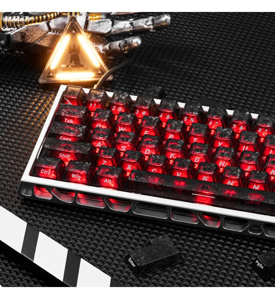 Keycap personality Carbon fiber pattern keycap forging carbon texture original side engraving light transmission magnetic
Keycap personality Carbon fiber pattern keycap forging carbon texture original side engraving light transmission magnetic