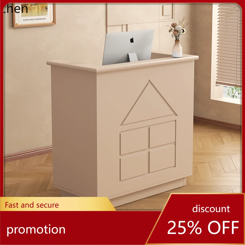 Простая компактная кассовая стойка HXL для магазинов одежды, супермаркетов, гостиниц, компьютерных зон, баров и ресепшн.
Простая компактная кассовая стойка HXL для магазинов одежды, супермаркетов, гостиниц, компьютерных зон, баров и ресепшн.