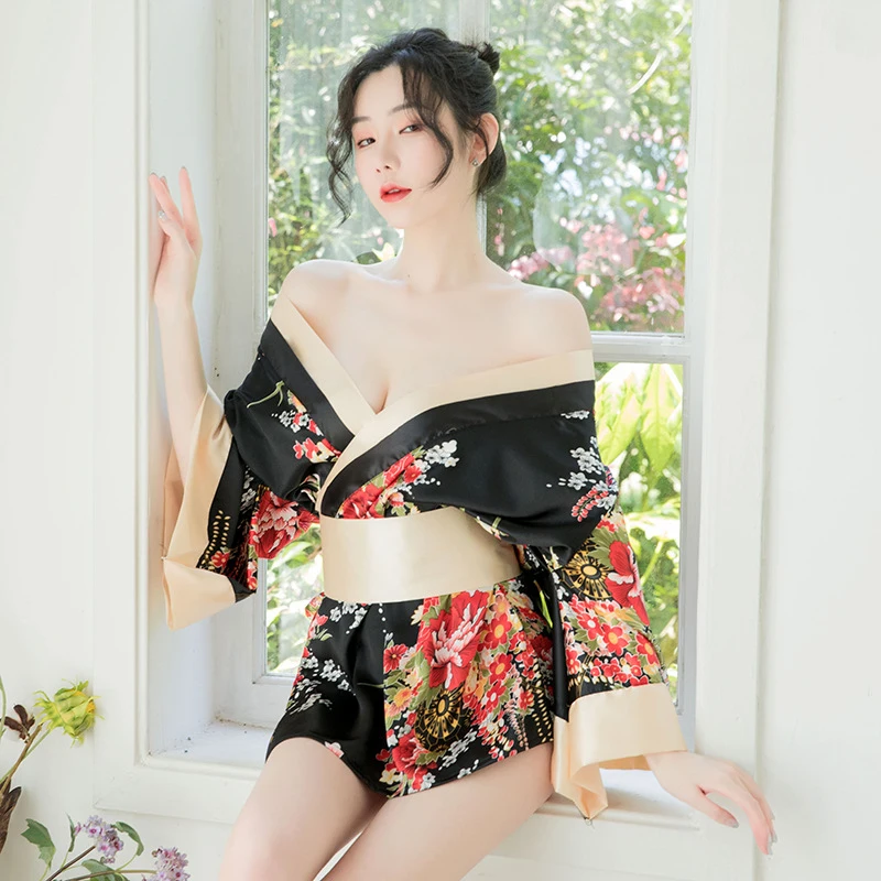 Printed Kimono, Loose Satin Uniform Set with Special Cut, Fashion Performance Costume, Casual Daily Sleepwear
Printed Kimono, Loose Satin Uniform Set with Special Cut, Fashion Performance Costume, Casual Daily Sleepwear