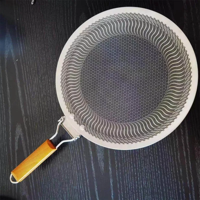 Baking pan, Korean multi-functional portable, household barbecue frying pan, round non-stick wooden handle with ears
Baking pan, Korean multi-functional portable, household barbecue frying pan, round non-stick wooden handle with ears