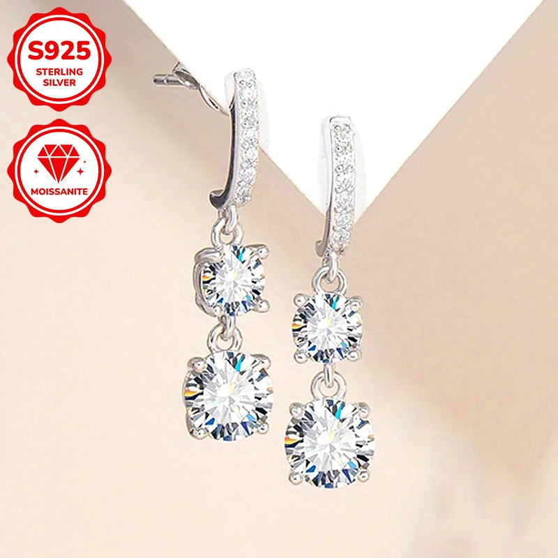 1Pair 1.5 Carat Moissanite Earrings, 925 Silver Fashion Classic Design Earrings, Exquisite Accessories for Daily Life.
1Pair 1.5 Carat Moissanite Earrings, 925 Silver Fashion Classic Design Earrings, Exquisite Accessories for Daily Life.