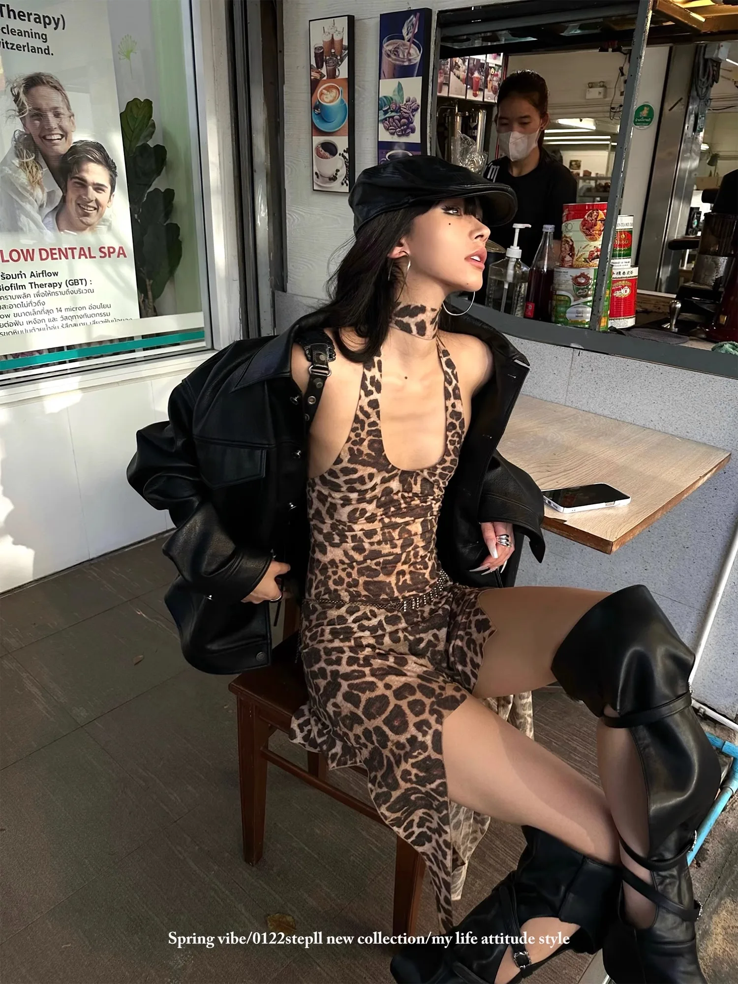 Summer New Women Leopard Print Sexy Suspender Dress Sleeveless Hanging Neck Collar Fashion Irregular Spicy Girl Dress 2024
Summer New Women Leopard Print Sexy Suspender Dress Sleeveless Hanging Neck Collar Fashion Irregular Spicy Girl Dress 2024