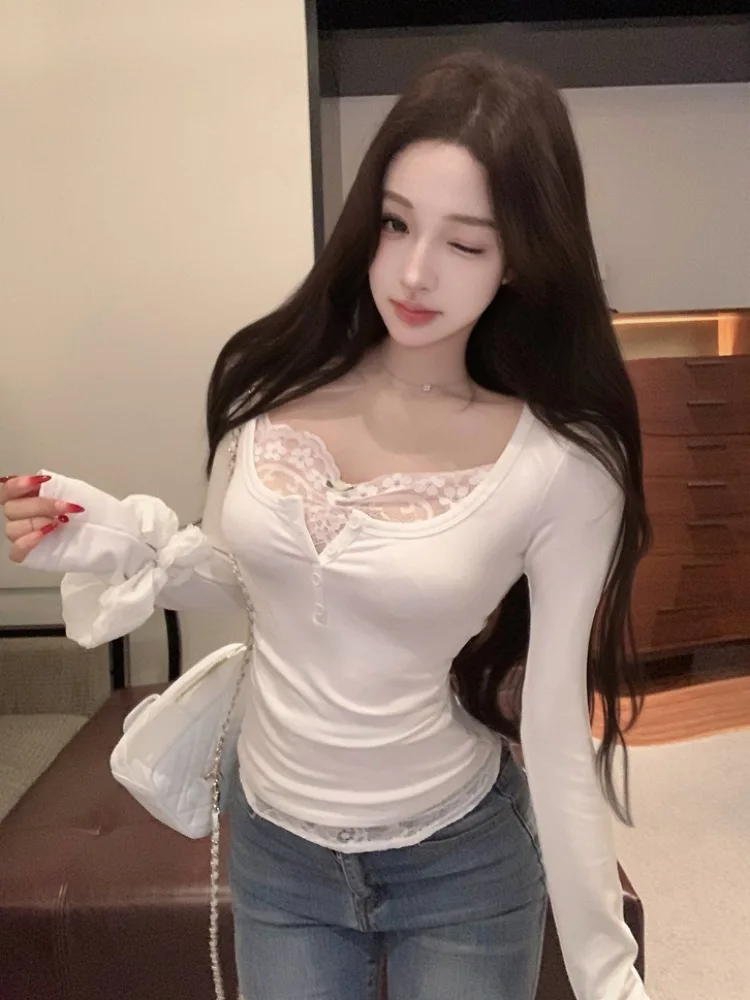 Korean Style Long Sleeve Slim Fit T-Shirt Women's Spicy Girl Style Top Autumn New Design Padded Hollow out Breathable Citywalk
Korean Style Long Sleeve Slim Fit T-Shirt Women's Spicy Girl Style Top Autumn New Design Padded Hollow out Breathable Citywalk