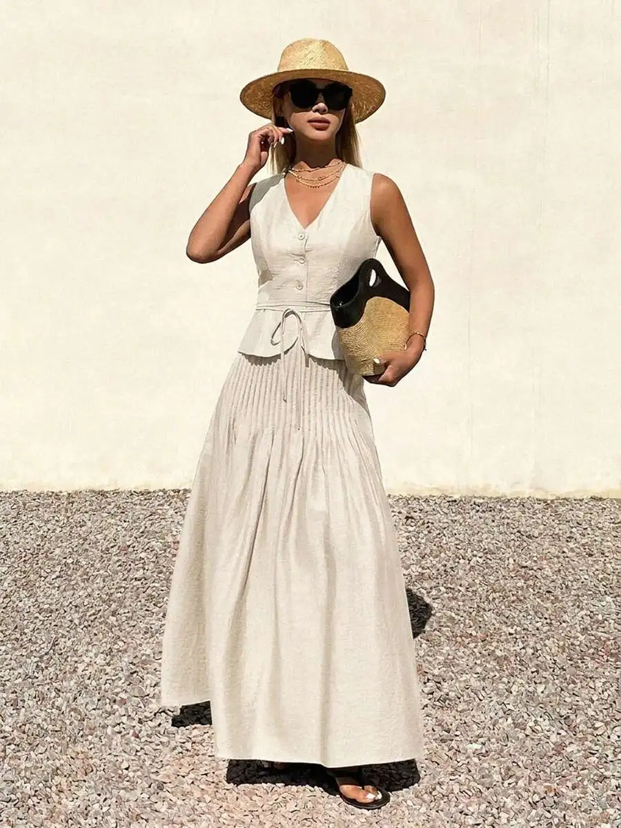 Women Sleeveless V-Neck Tie-Waist Pleated Skirt 2-Piece Set Summer Holiday Outfit
Women Sleeveless V-Neck Tie-Waist Pleated Skirt 2-Piece Set Summer Holiday Outfit