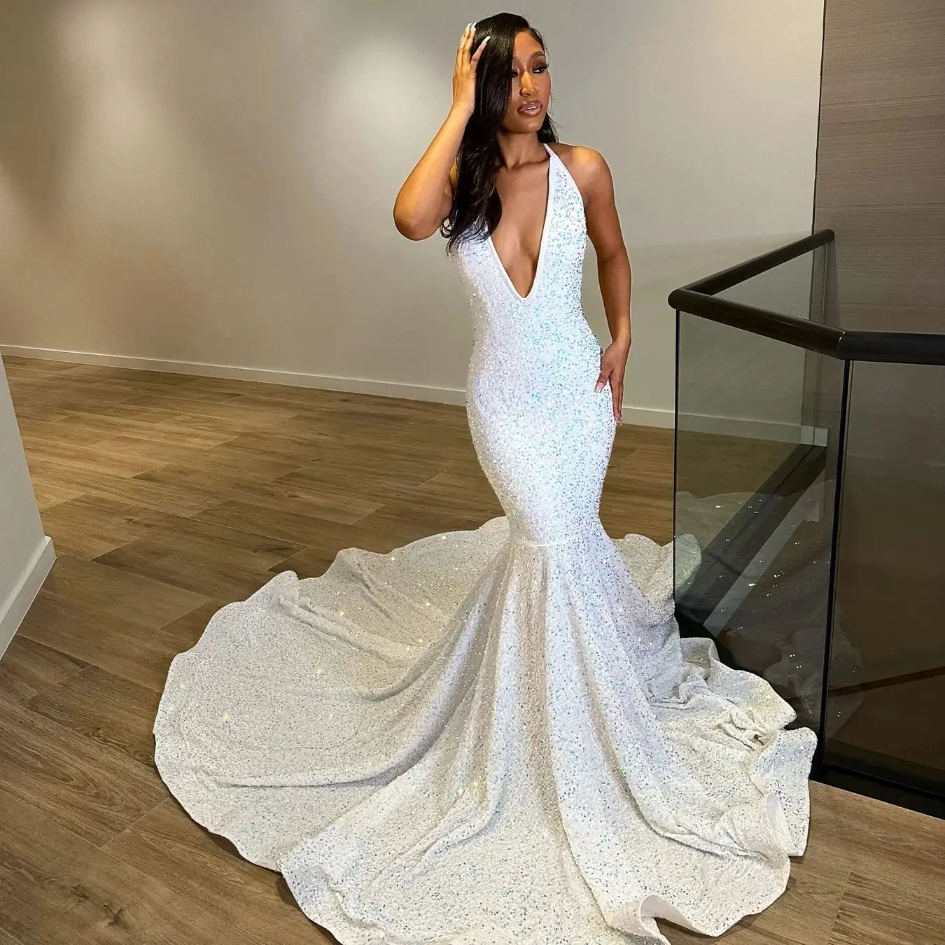 Sparkly Halter Long Prom Dresses For Black Girls Sequins Birthday Party Dresses African Evening Gown Robe De Customized
Sparkly Halter Long Prom Dresses For Black Girls Sequins Birthday Party Dresses African Evening Gown Robe De Customized