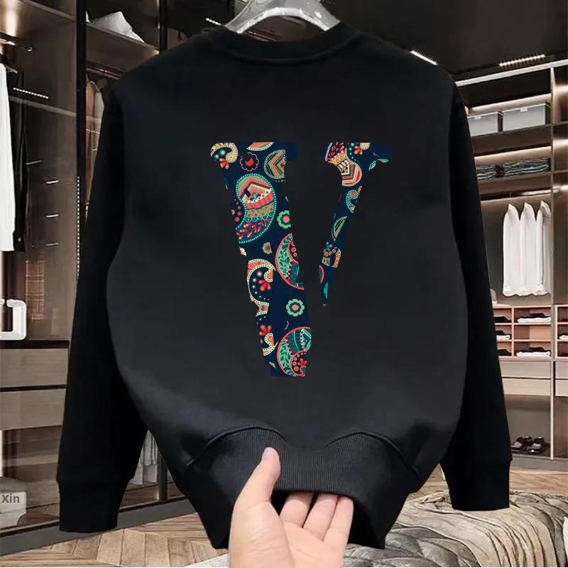 Men's round Ne Fce Lined Long Sve T-irt Printed Sweatirt Loose Fit Autumn Winter Faion Casual Comfortable Top
Men's round Ne Fce Lined Long Sve T-irt Printed Sweatirt Loose Fit Autumn Winter Faion Casual Comfortable Top