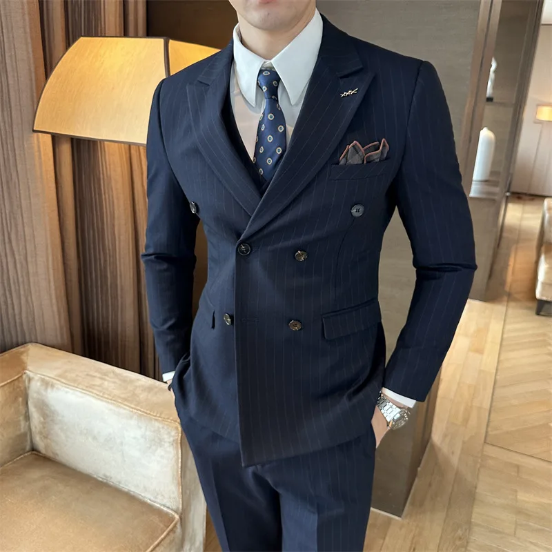 Groom Wedding Male Suit Luxury Brand Fashion Striped Men's Casual Business Office Double Breasted Suit 3 Pieces( Blazer+Pants )
Groom Wedding Male Suit Luxury Brand Fashion Striped Men's Casual Business Office Double Breasted Suit 3 Pieces( Blazer+Pants )