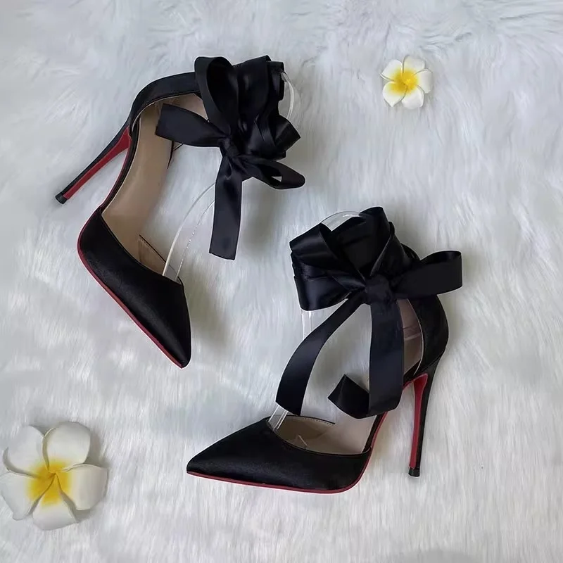 2025 Summer New Ladies Style Wrap Toe Sandals Pointed Toe Stiletto Silk Ankle Strap Bow Elegant Sexy Women Large Size High Heels
2025 Summer New Ladies Style Wrap Toe Sandals Pointed Toe Stiletto Silk Ankle Strap Bow Elegant Sexy Women Large Size High Heels