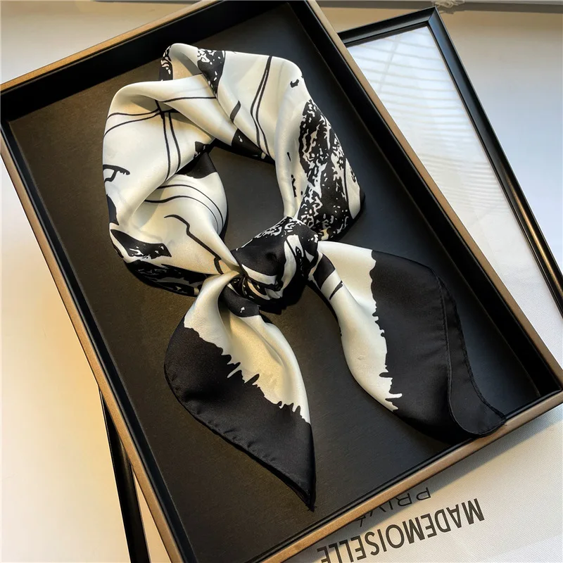 70cm Silk Square Scarf Women Luxury Floral Print Kerchief Soft Satin Hairband Hand Bag Ribbon Foulard Hijab Neckerchief Headband
70cm Silk Square Scarf Women Luxury Floral Print Kerchief Soft Satin Hairband Hand Bag Ribbon Foulard Hijab Neckerchief Headband