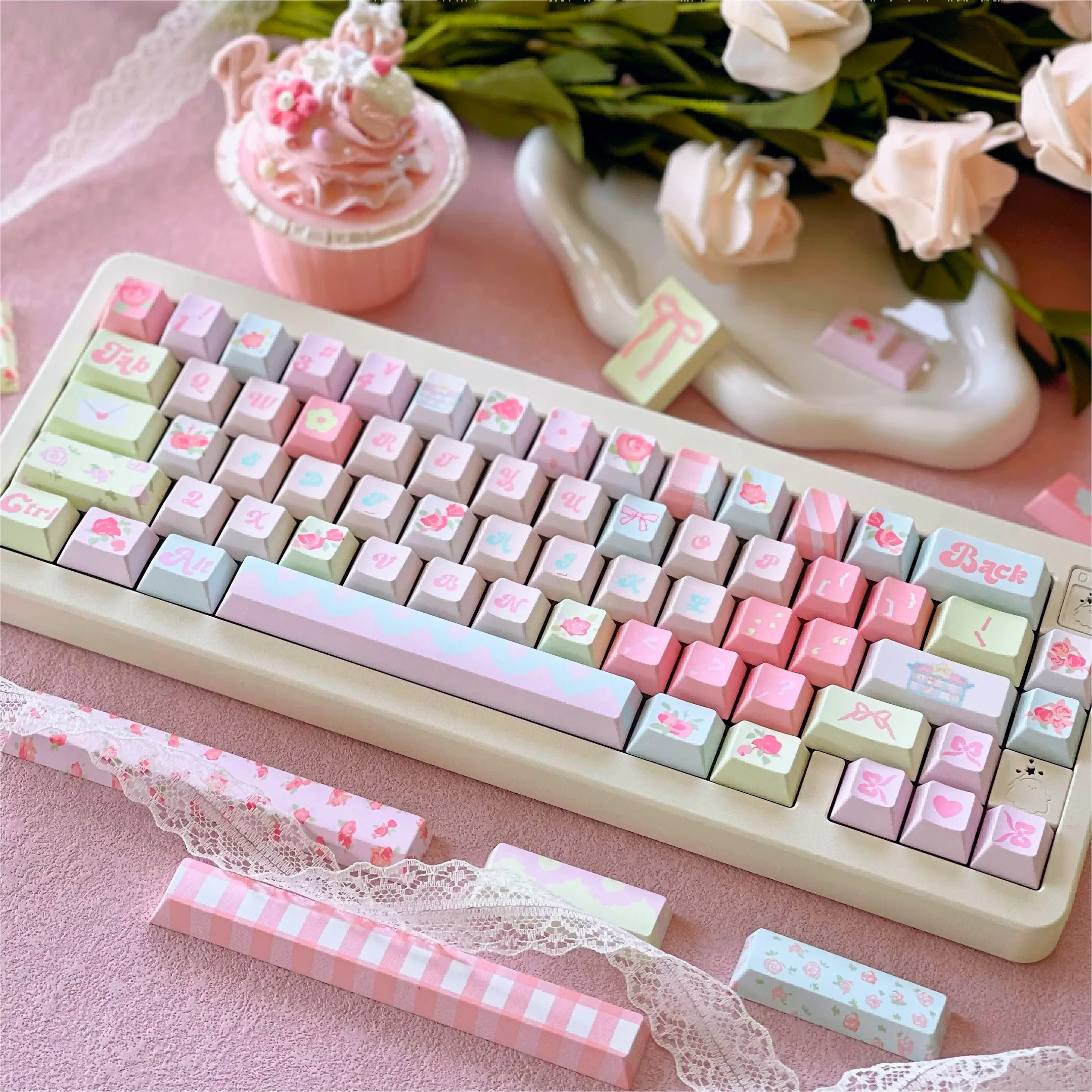 Original rose ice dream keycap custom keyboard keycap magnetic axis cute personality PBT five-sided sublimation keycap
Original rose ice dream keycap custom keyboard keycap magnetic axis cute personality PBT five-sided sublimation keycap