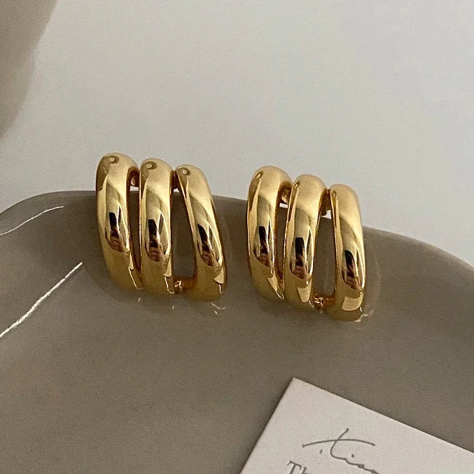 PONYKISS 925 Sterling Silver Needle Letter C Multi-layered Stud Earrings for Women Minimalist Trendy Fashion Jewelry Accessories
PONYKISS 925 Sterling Silver Needle Letter C Multi-layered Stud Earrings for Women Minimalist Trendy Fashion Jewelry Accessories