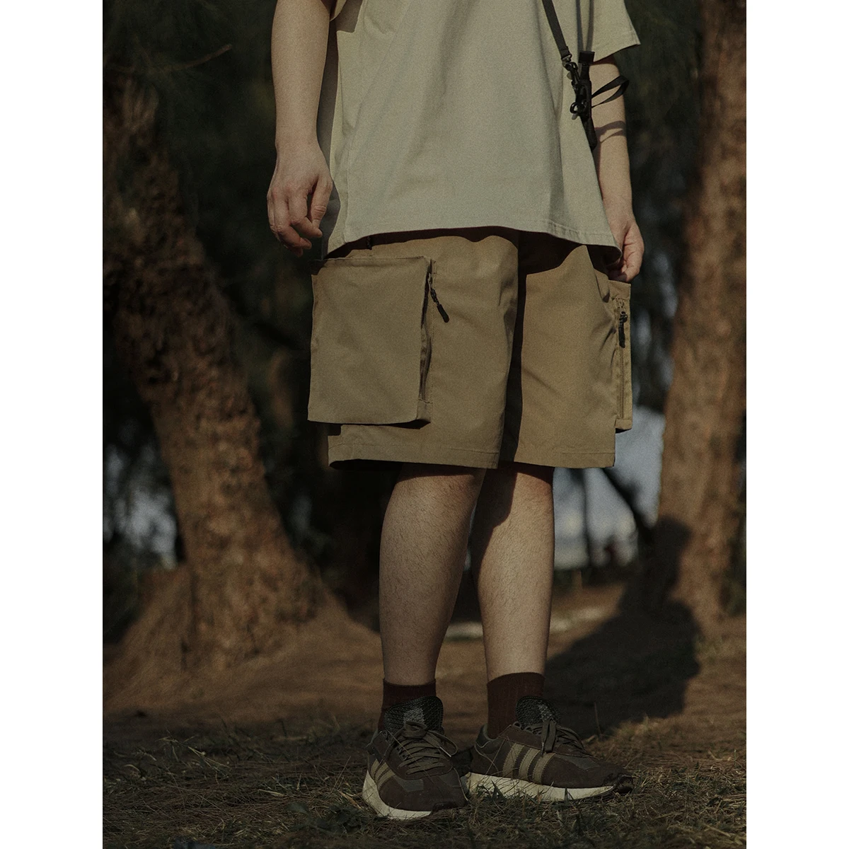 Youth Casual Shorts Men's Workwear Outdoor Five-Pocket American Street Retro Shorts Summer Loose Fit Straight Leg Pure Color
Youth Casual Shorts Men's Workwear Outdoor Five-Pocket American Street Retro Shorts Summer Loose Fit Straight Leg Pure Color