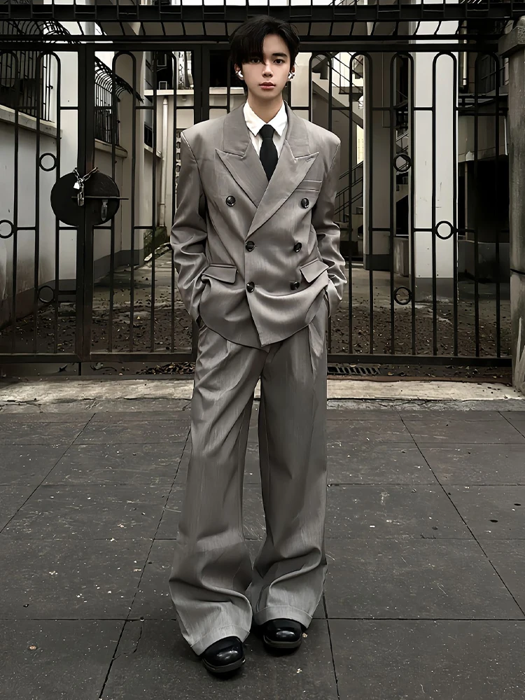 Мужской двубортный костюм с острыми лацканами, осенне-зимний, премиум-класса, в британском стиле, из трех предметов, для повседневной носки
Мужской двубортный костюм с острыми лацканами, осенне-зимний, премиум-класса, в британском стиле, из трех предметов, для повседневной носки