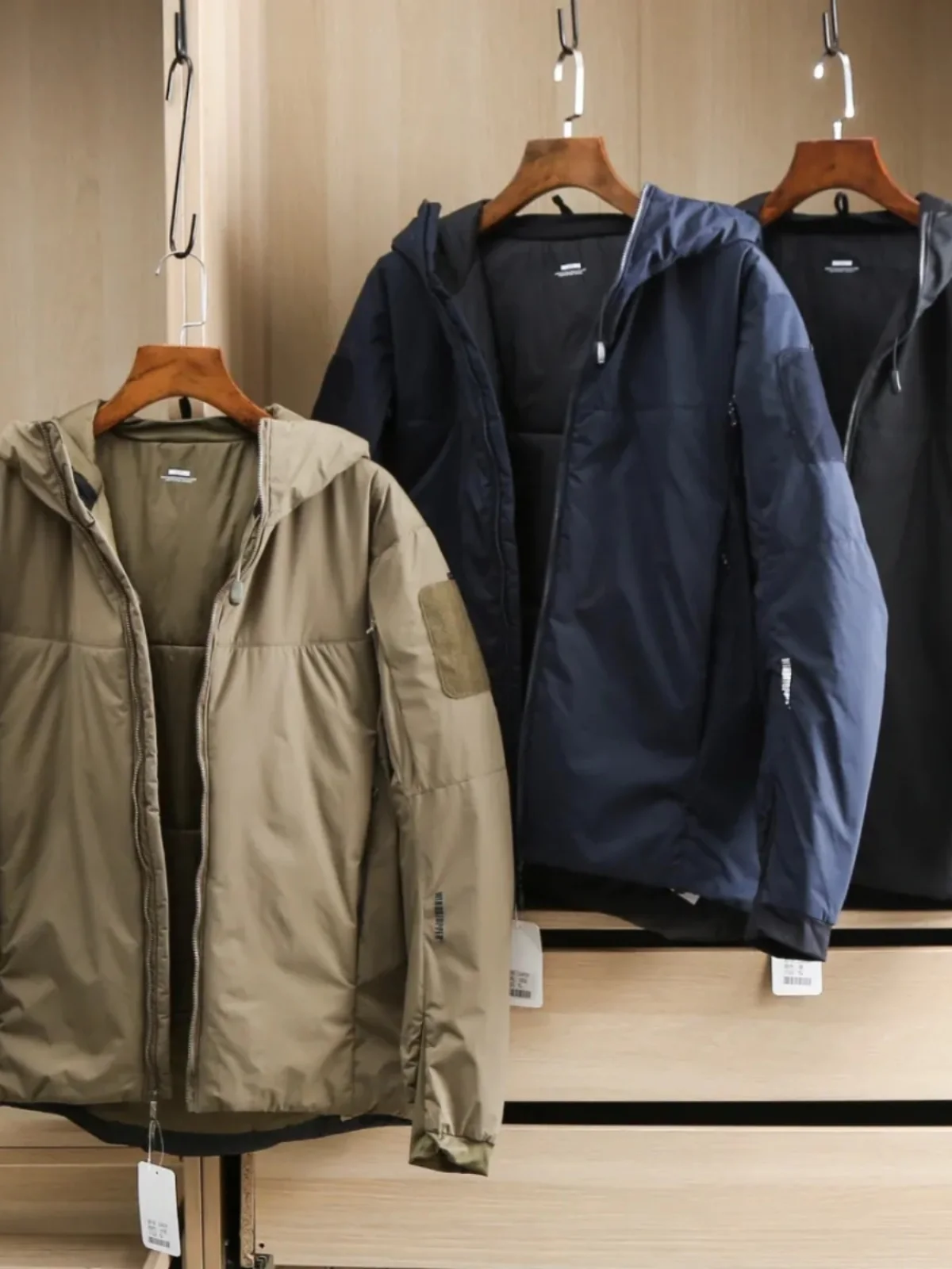 Outdoor Cotton Jaet Men's Warmth Spor Lightweight Breathable Waterproof Military Bird Youth Casual Winter Coat
Outdoor Cotton Jaet Men's Warmth Spor Lightweight Breathable Waterproof Military Bird Youth Casual Winter Coat