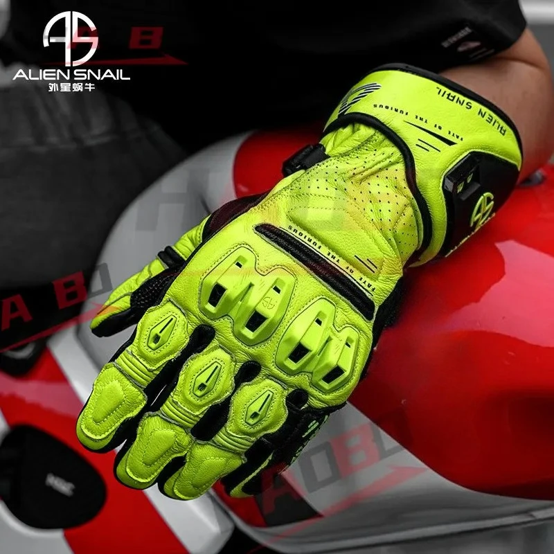 ALIEN SNAIL Motorcycle Genuine Leather Gloves Carbon Fiber Protective CE Motocross Riding Professional Track Racing Gloves
ALIEN SNAIL Motorcycle Genuine Leather Gloves Carbon Fiber Protective CE Motocross Riding Professional Track Racing Gloves