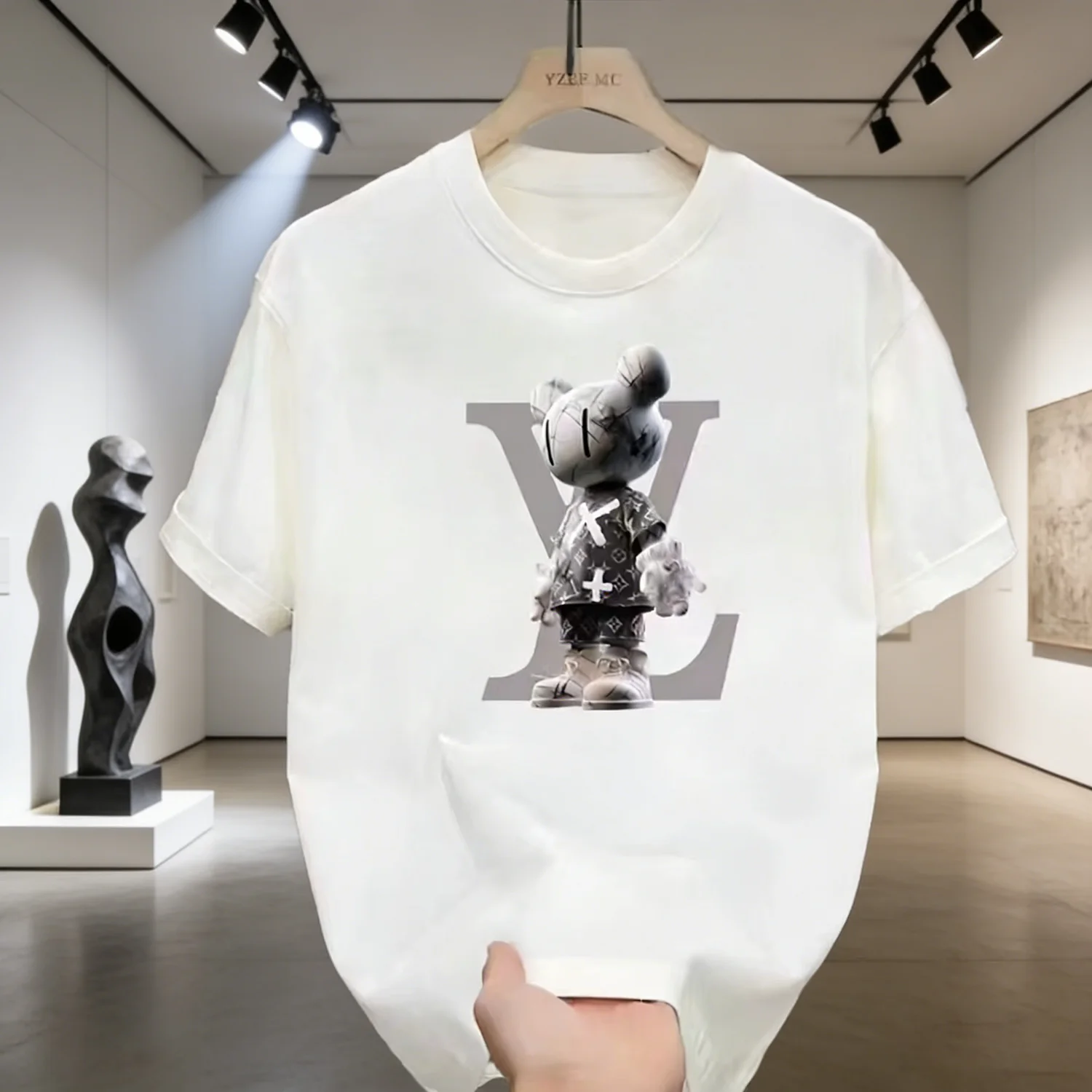 Новейшая летняя футболка унисекс 2026 года от люксового бренда: повседневный спортивный топ с круглым вырезом, коротким рукавом и принтом для активного отдыха
Новейшая летняя футболка унисекс 2026 года от люксового бренда: повседневный спортивный топ с круглым вырезом, коротким рукавом и принтом для активного отдыха