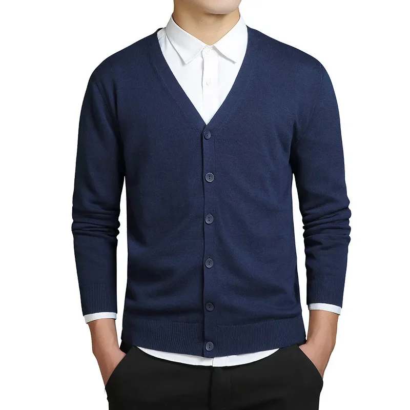 Men's Spring and Autumn New Solid Color Knitted Cardigan Men's V-neck Button Sweater Men's Coat Men's Sweater
Men's Spring and Autumn New Solid Color Knitted Cardigan Men's V-neck Button Sweater Men's Coat Men's Sweater