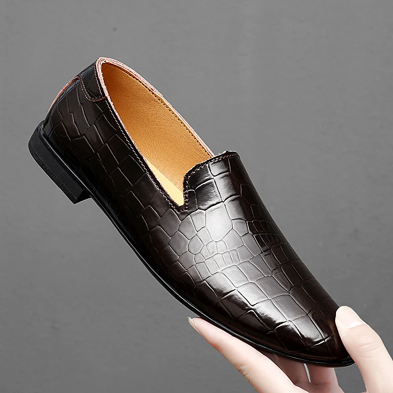 Fashion Pointed Toe Business Dress Shoes Men Loafers Leather Oxford Shoes for Men Formal Mariage Slip on Wedding Party Shoes
Fashion Pointed Toe Business Dress Shoes Men Loafers Leather Oxford Shoes for Men Formal Mariage Slip on Wedding Party Shoes