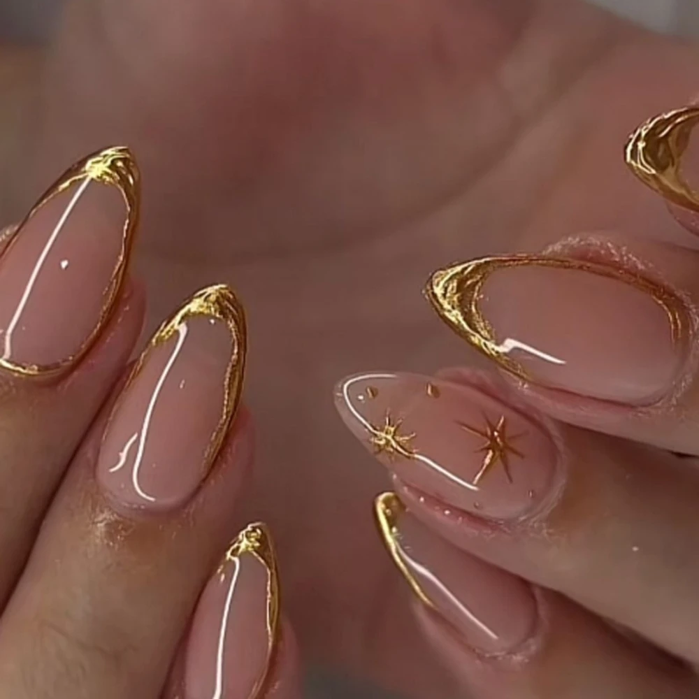 3D Gold Stamped French Star Nail Art Fashion Almond Wearable Fake Nails Detachable Finished False Nails Press on Nails with Glue 
3D Gold Stamped French Star Nail Art Fashion Almond Wearable Fake Nails Detachable Finished False Nails Press on Nails with Glue