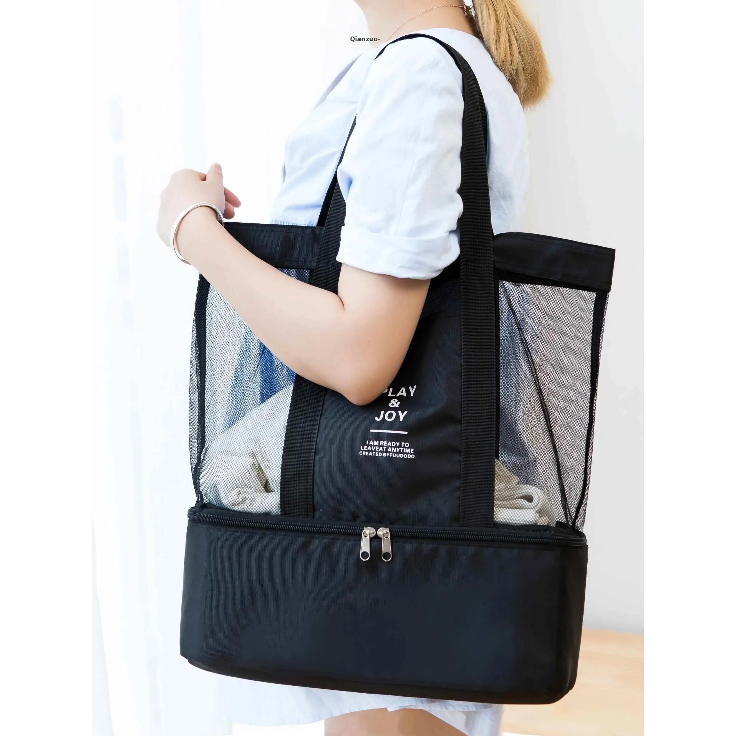 Women's Swimming Bag Wet And Dry Separation Beach Handbag Waterproof Swimwear Storage Bag Portable Travel Duffel Bag
Women's Swimming Bag Wet And Dry Separation Beach Handbag Waterproof Swimwear Storage Bag Portable Travel Duffel Bag