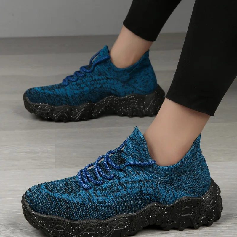 Summer New Women's Casual Shoes Ultra Light Mesh Trend Breathable Sneakers for Women Comfortable Low Top Platform Sports Shoes
Summer New Women's Casual Shoes Ultra Light Mesh Trend Breathable Sneakers for Women Comfortable Low Top Platform Sports Shoes