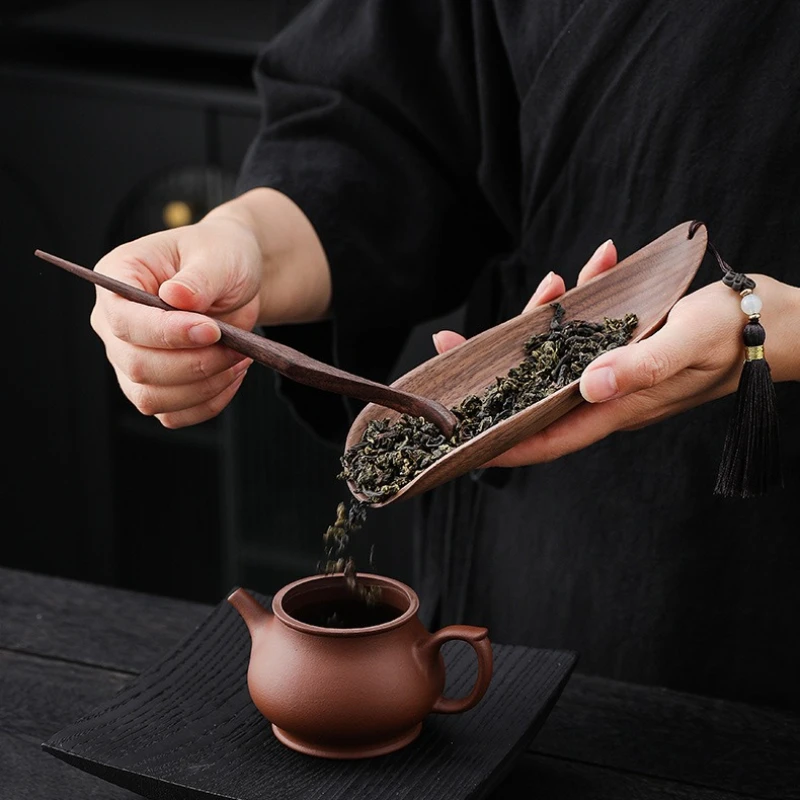 Four-piece solid wood tea set, including Chinese-style spoons and tongs, for tea art display and tea ceremony accessories
Four-piece solid wood tea set, including Chinese-style spoons and tongs, for tea art display and tea ceremony accessories