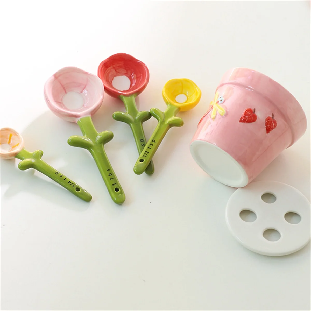 LBER Ceramic Measuring Spoon Baking Food Home Kitchen Salt Sugar Spoon with Base Cute Kitchen Supplies Pink
LBER Ceramic Measuring Spoon Baking Food Home Kitchen Salt Sugar Spoon with Base Cute Kitchen Supplies Pink