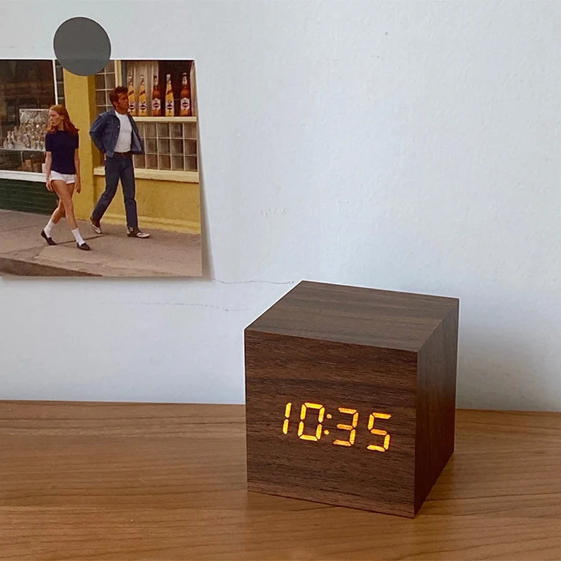 Simple wooden alarm clock LED creative electronic clock silent desktop ornament digital luminous ins wooden clock 2025
Simple wooden alarm clock LED creative electronic clock silent desktop ornament digital luminous ins wooden clock 2025