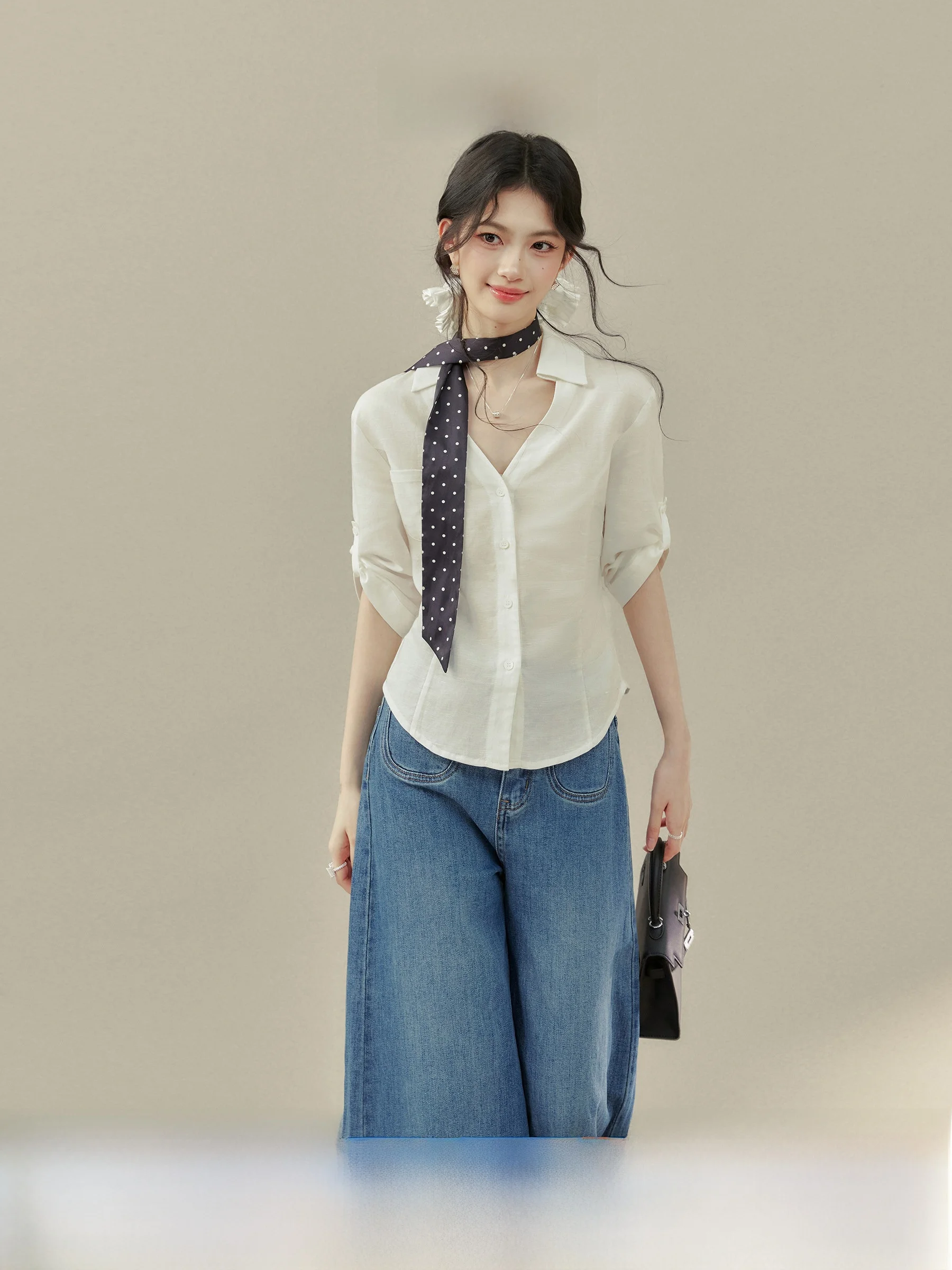 Sun Protection Long Sleeve Collar Shirt Women's Style Casual Fashion Summer New Old Money Wind Shirt by Wang Xue
Sun Protection Long Sleeve Collar Shirt Women's Style Casual Fashion Summer New Old Money Wind Shirt by Wang Xue