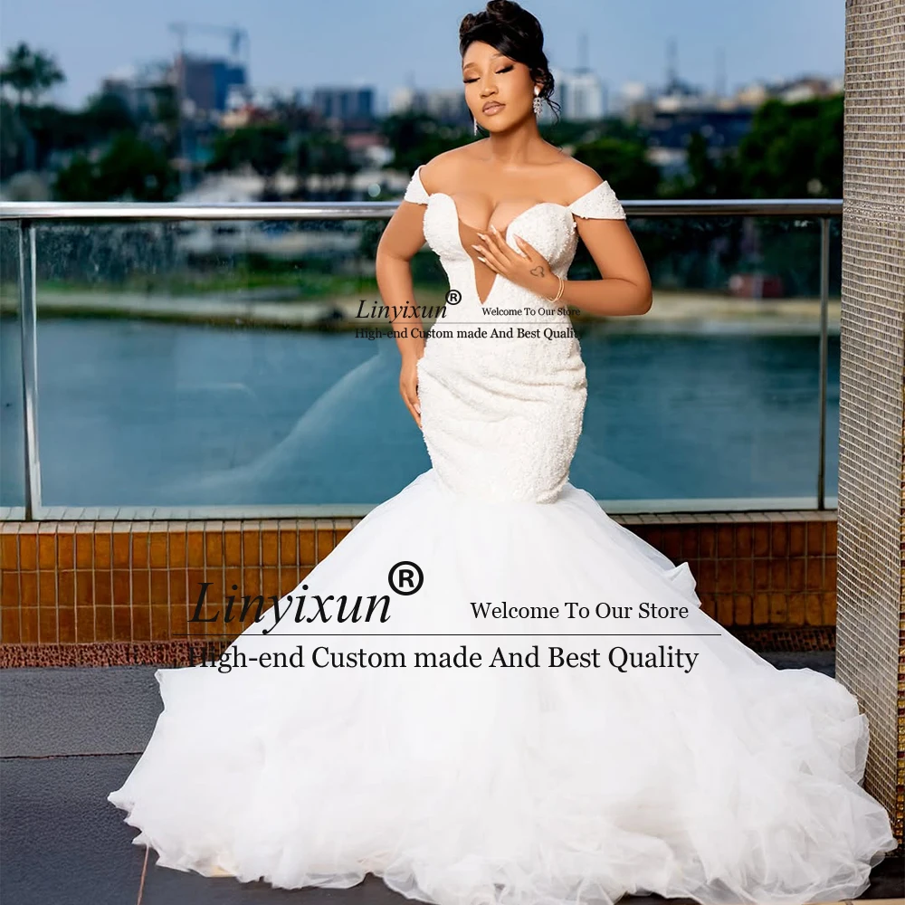 Sexy Lace Tulle Wedding Dresses Off Shoulder Mermaid Bridal Gowns for Bride Customized Ruffles Elegant abiti da cerimonia donna
Sexy Lace Tulle Wedding Dresses Off Shoulder Mermaid Bridal Gowns for Bride Customized Ruffles Elegant abiti da cerimonia donna