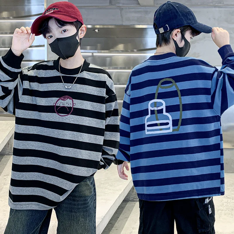 Новая осенняя повседневная полосатая футболка для мальчиков, школьная детская классическая футболка, весенняя одежда, детская хлопковая футболка с длинными рукавами для детей от 5 до 14 лет
Новая осенняя повседневная полосатая футболка для мальчиков, школьная детская классическая футболка, весенняя одежда, детская хлопковая футболка с длинными рукавами для детей от 5 до 14 лет