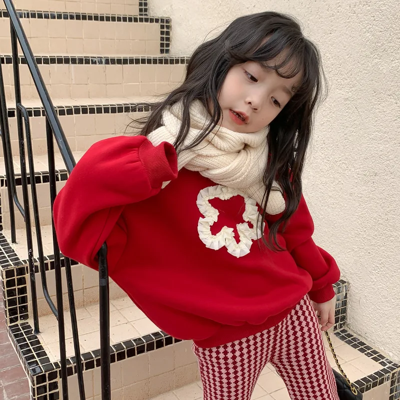Children's Sweater 2022 Winter Girls' Korean Round Neck Flower Sweater Children's Solid Casual Thickened Top Plush
Children's Sweater 2022 Winter Girls' Korean Round Neck Flower Sweater Children's Solid Casual Thickened Top Plush