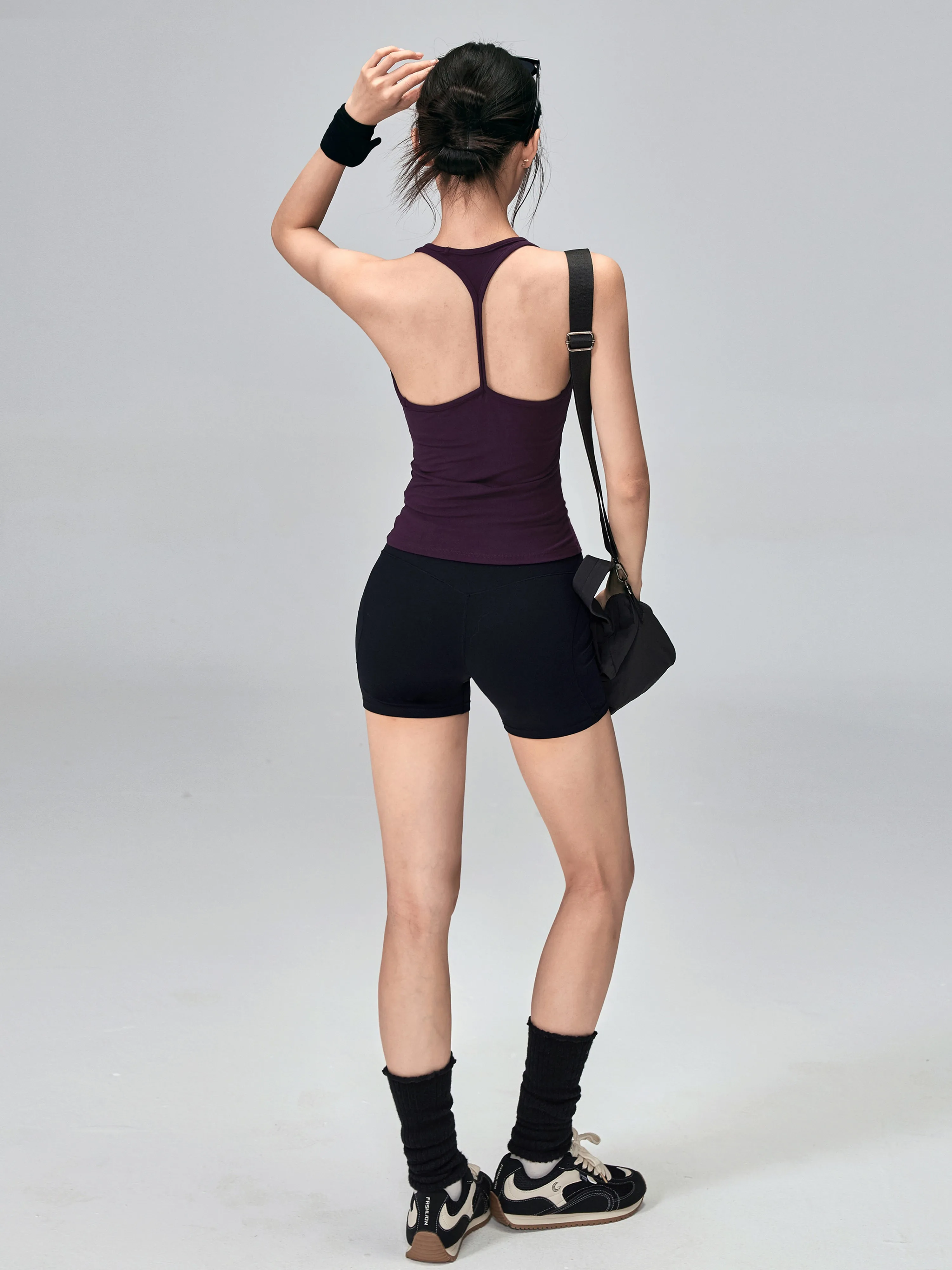 Sporty Tank Top with Chest Pad Yoga Clothes Hanging Neck Beautiful Back Fitness Top Elastic Slimming Pilates Training Underwe...
Sporty Tank Top with Chest Pad Yoga Clothes Hanging Neck Beautiful Back Fitness Top Elastic Slimming Pilates Training Underwe...