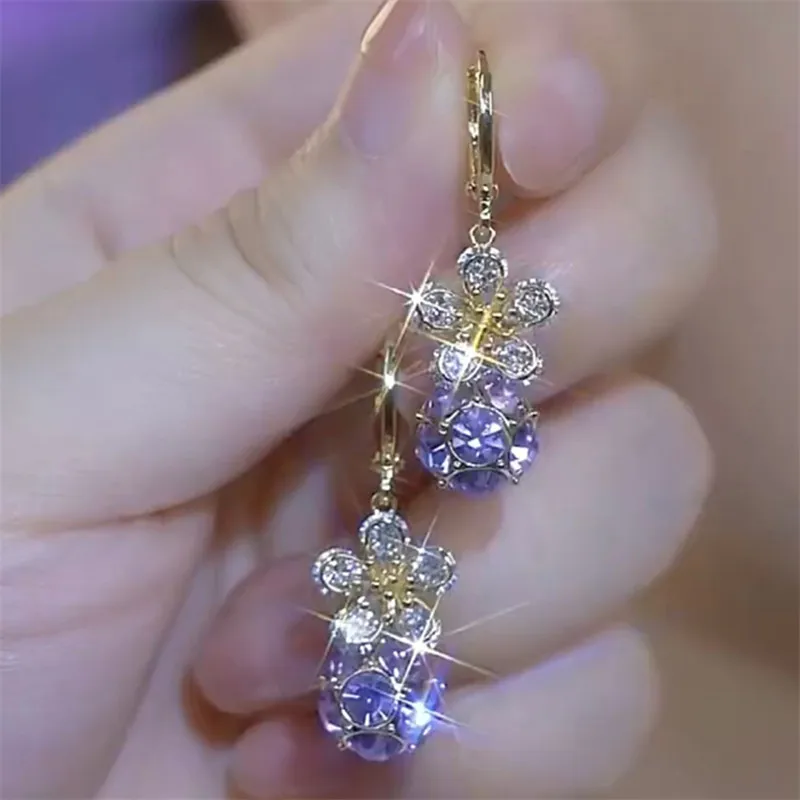 Exquisite Purple Zircon Ball Pendant Flower Earrings For Women Fashion Personalized Daily Accessory Party Jewelry Birthday Gifts
Exquisite Purple Zircon Ball Pendant Flower Earrings For Women Fashion Personalized Daily Accessory Party Jewelry Birthday Gifts