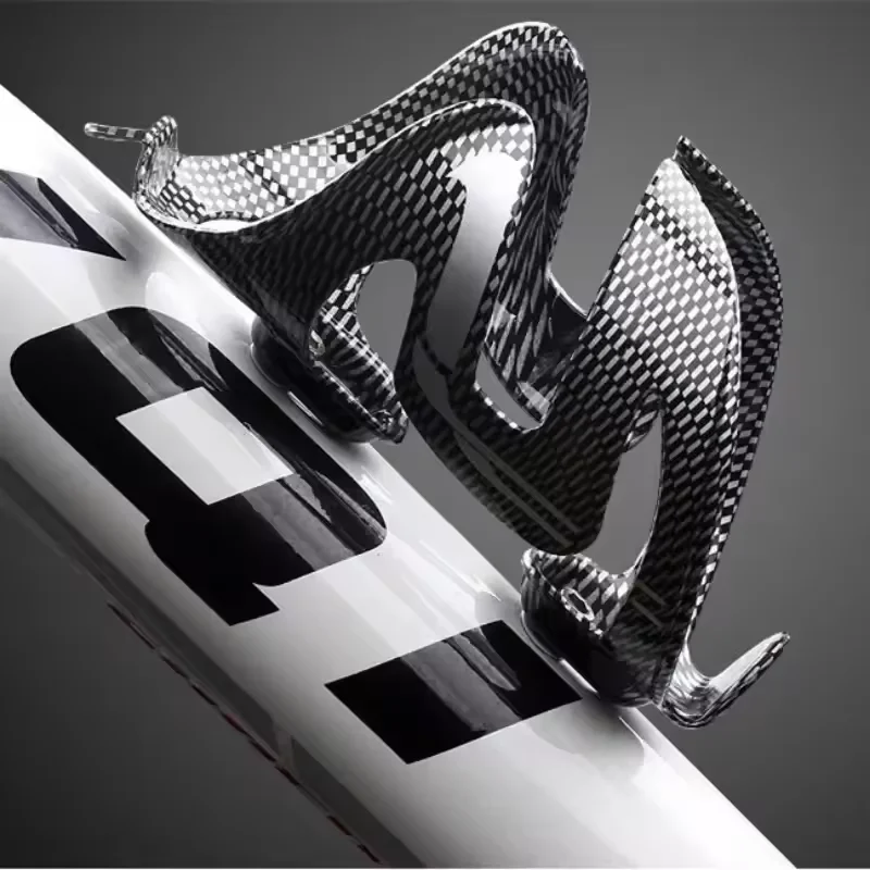 Ultra Lightweight Full Carbon Fiber Water Bottle Cage Matte Durable Bike Bottle Holder for Road MTB Bicycle
Ultra Lightweight Full Carbon Fiber Water Bottle Cage Matte Durable Bike Bottle Holder for Road MTB Bicycle