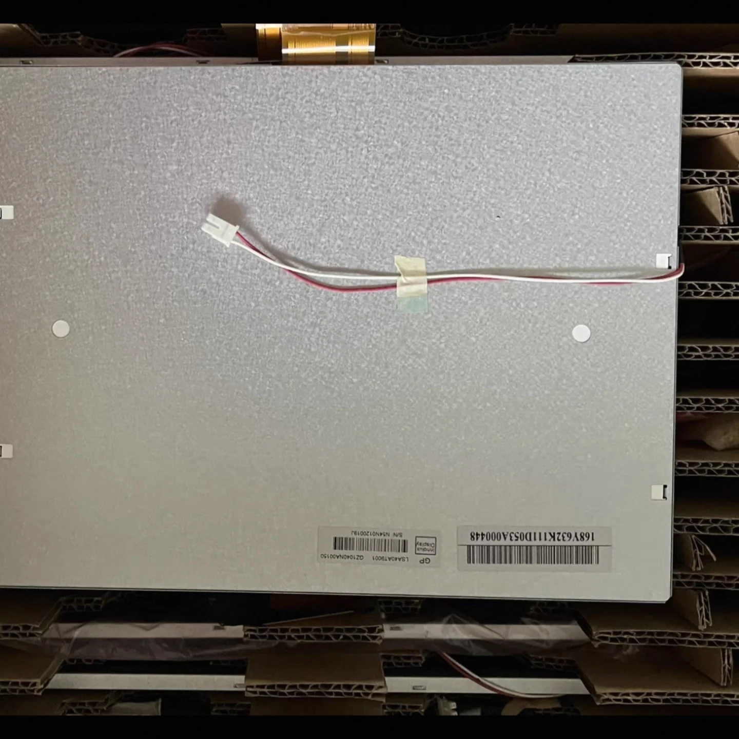 Brand new original 10.4-inch LSA40AT9001 LCD display screen 800*600 60 pins
Brand new original 10.4-inch LSA40AT9001 LCD display screen 800*600 60 pins