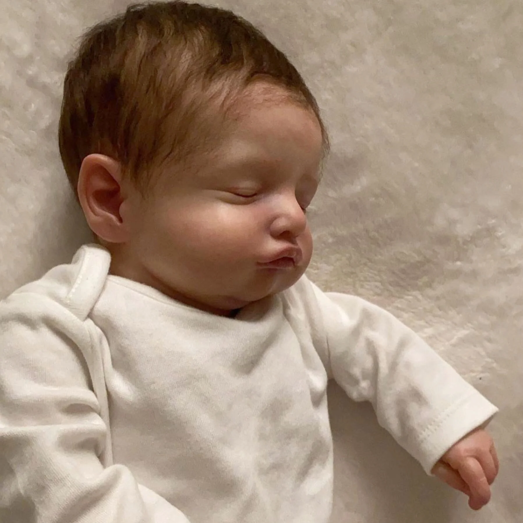 BZDOLL Reborn Baby Asleep Doll with Soft Vinyl Limbs Cloth Body, Realistic 19inch 48cm Bebe Girl Lovely Birthday Gift Art Toy
BZDOLL Reborn Baby Asleep Doll with Soft Vinyl Limbs Cloth Body, Realistic 19inch 48cm Bebe Girl Lovely Birthday Gift Art Toy
