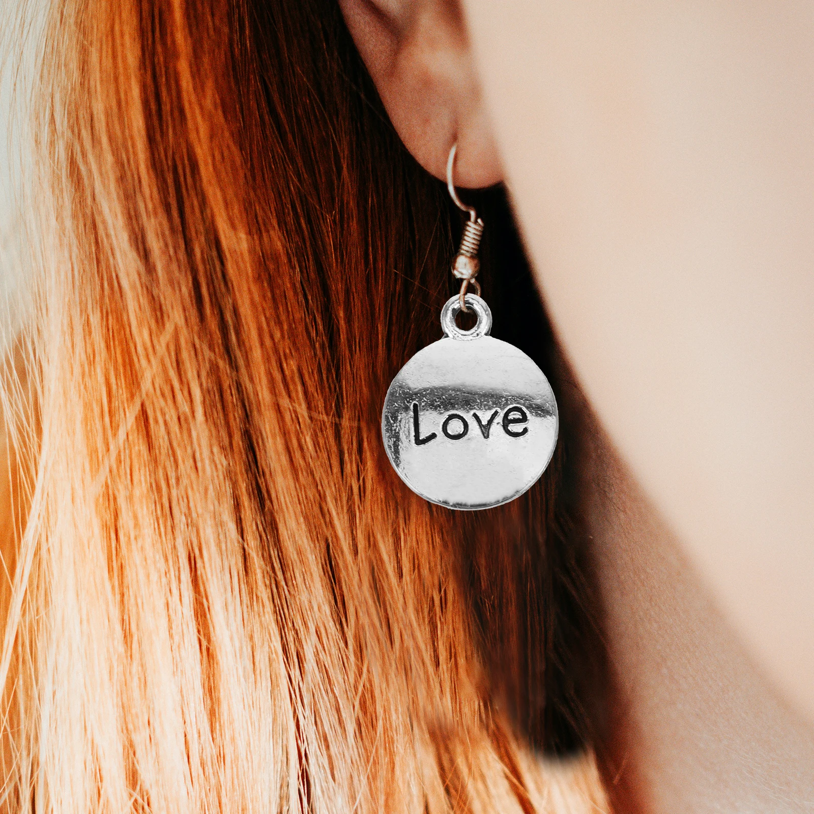 100pcs Alloy Word Letter Pendants Diy Charms Jewelry Making Necklace Bracelet Earrings Keychain Accessories Bulk Graduation Gift
100pcs Alloy Word Letter Pendants Diy Charms Jewelry Making Necklace Bracelet Earrings Keychain Accessories Bulk Graduation Gift