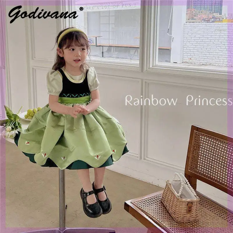 Sweet Baby Girls Premium Princess Lolita Dress 2026 Summer New Fashion Kids Embroidery Puff Sleeve O-neck High Waist Dresses
Sweet Baby Girls Premium Princess Lolita Dress 2026 Summer New Fashion Kids Embroidery Puff Sleeve O-neck High Waist Dresses